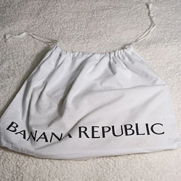 Banana Republic Mustard Leather Crossbody‎ Bag